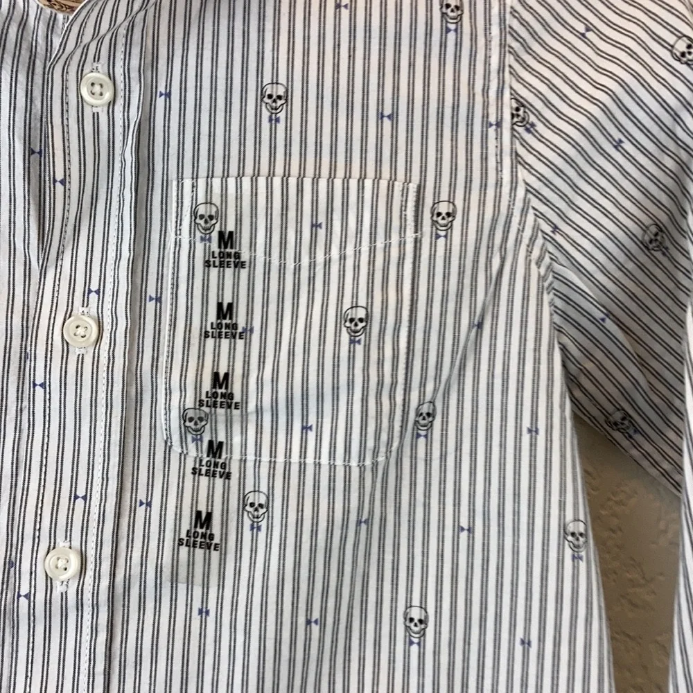 *Children’s Place New White Pinstriped Skull Medium Button Down Shirt C78
